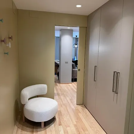 公寓 Lovely Loft & Flat