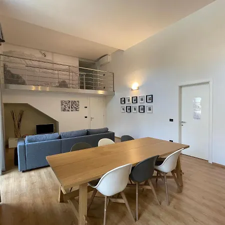 Apartment Lovely Loft & Flat *