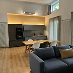 Apartment Lovely Loft & Flat *